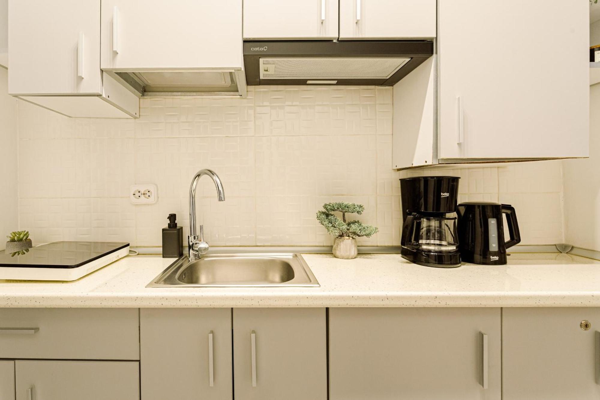 Apartment Heart Of - Cozy On Smardan Street *